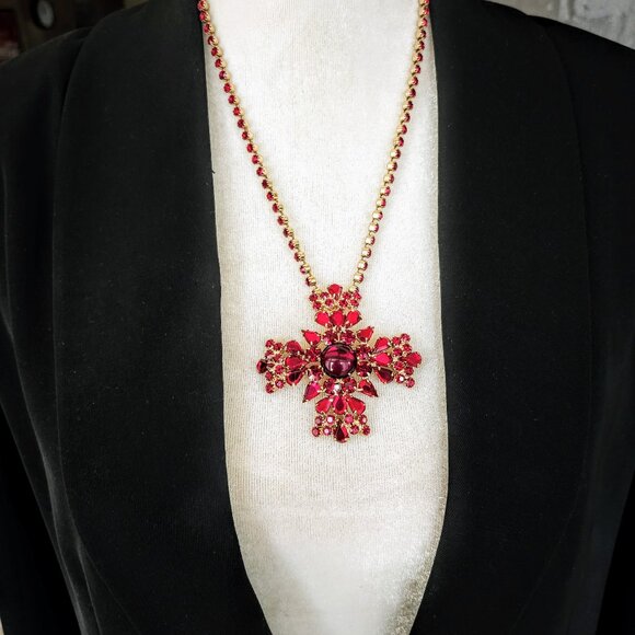 Vintage Leru Signed Red Rhinestone Maltese Cross Necklace & Earring Set - Picture 8 of 10